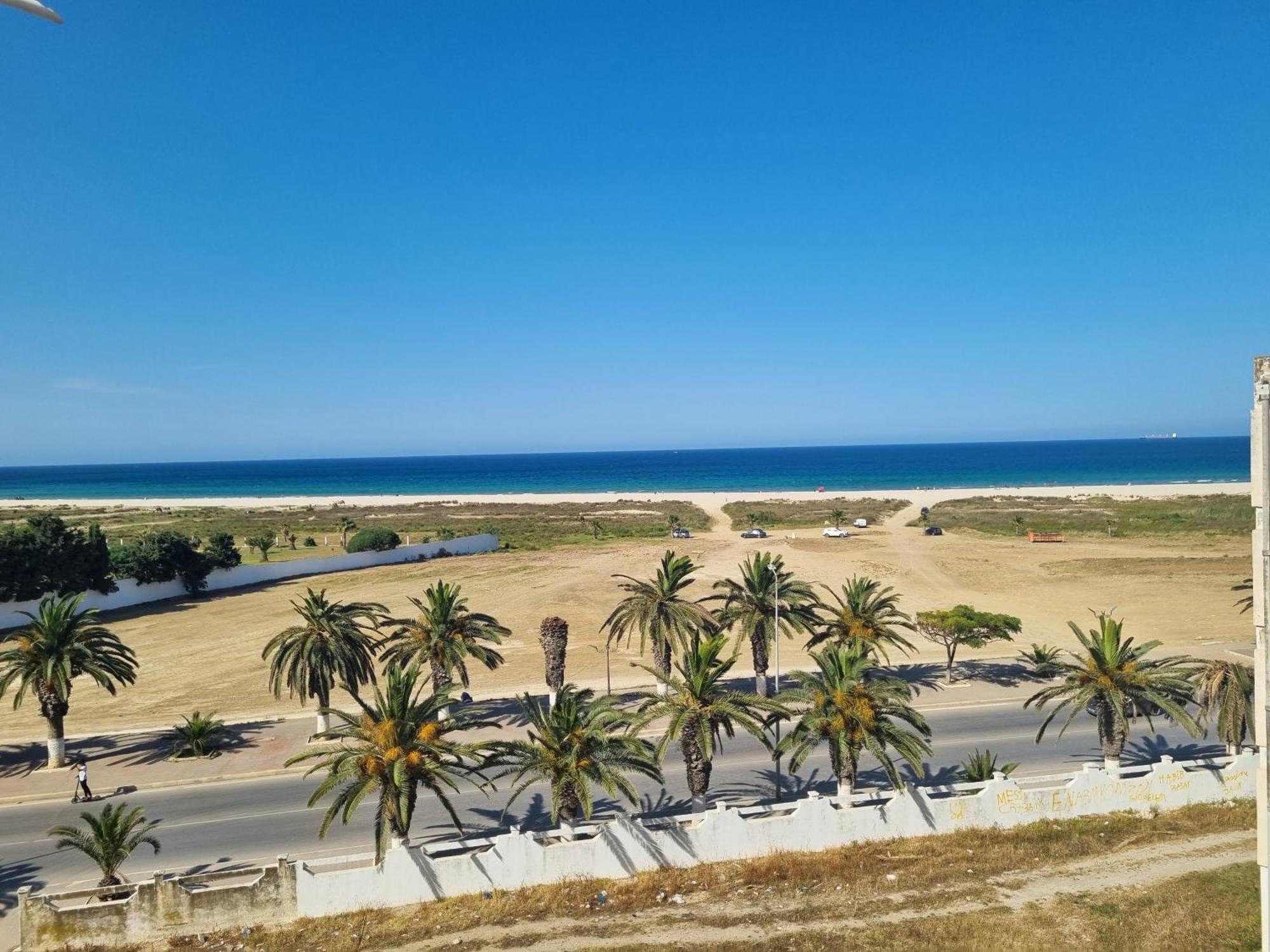 Bel Appartement Face A La Mediterranee Bizerte Luaran gambar