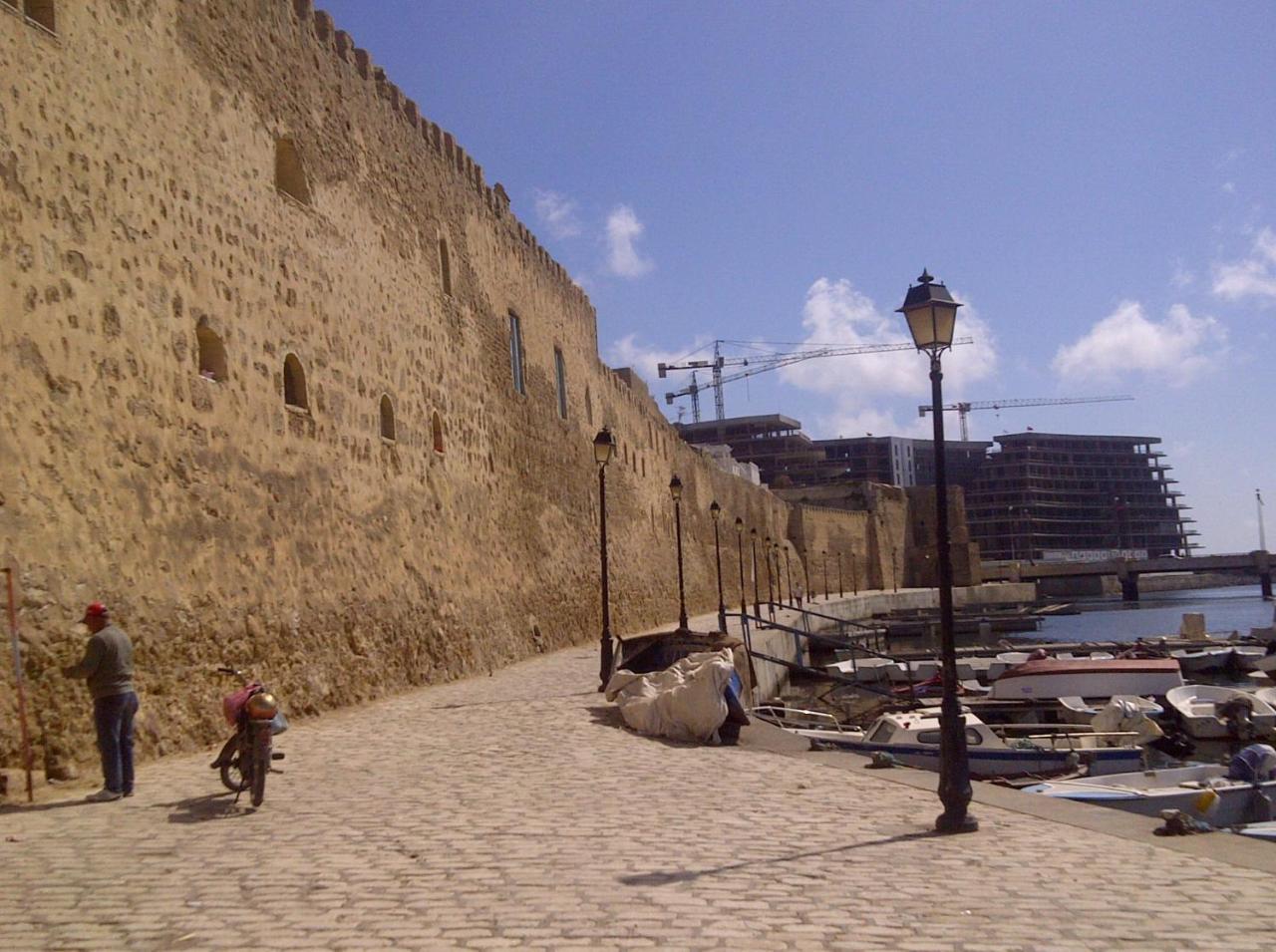 Bel Appartement Face A La Mediterranee Bizerte Luaran gambar